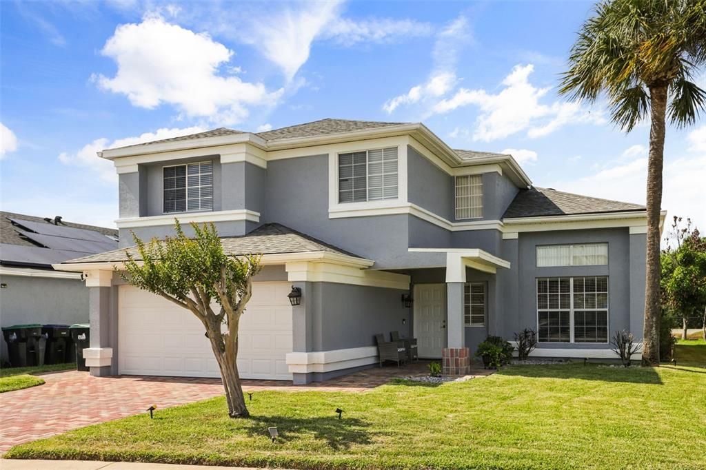 For Sale: $488,000 (4 beds, 2 baths, 2088 Square Feet)