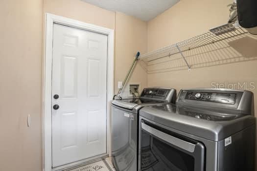 For Sale: $488,000 (4 beds, 2 baths, 2088 Square Feet)