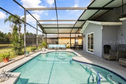 For Sale: $488,000 (4 beds, 2 baths, 2088 Square Feet)