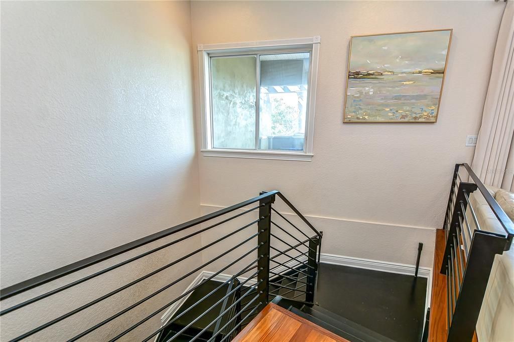 For Rent: $5,995 (4 beds, 3 baths, 2800 Square Feet)