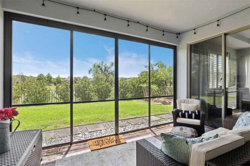 For Sale: $759,000 (4 beds, 3 baths, 2736 Square Feet)