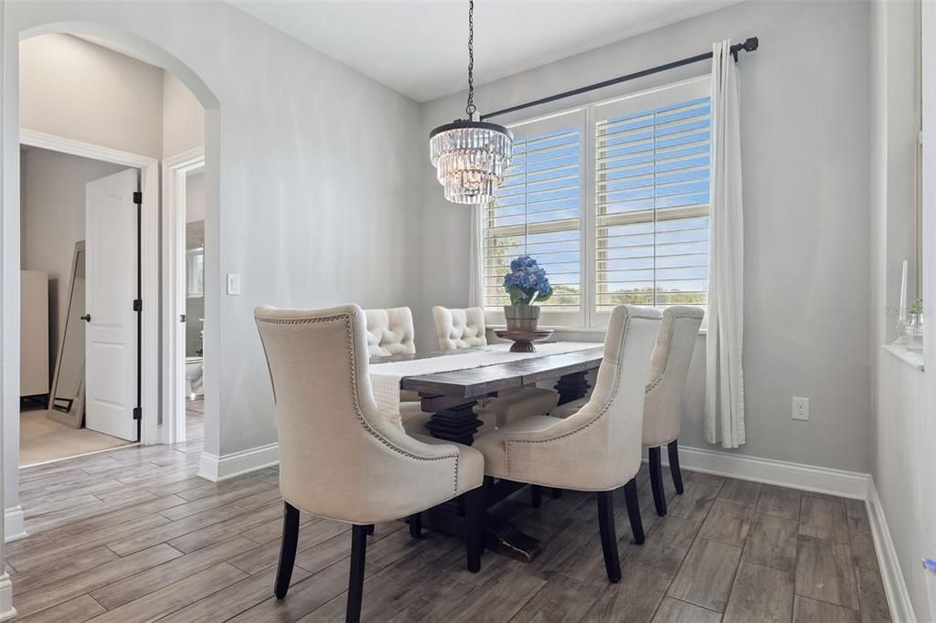 For Sale: $759,000 (4 beds, 3 baths, 2736 Square Feet)