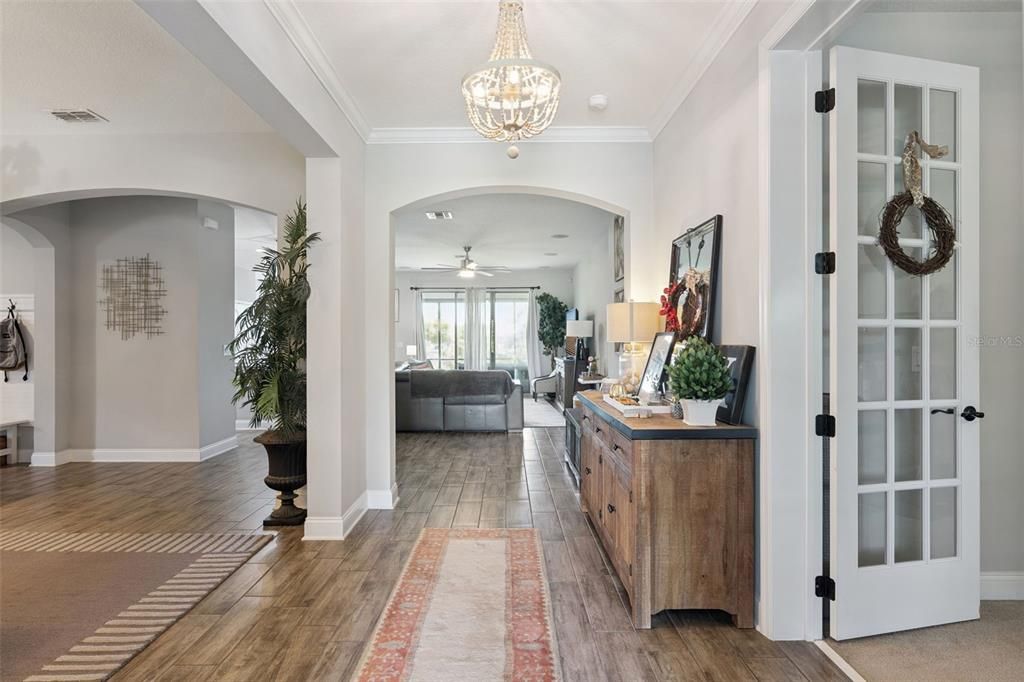 For Sale: $759,000 (4 beds, 3 baths, 2736 Square Feet)