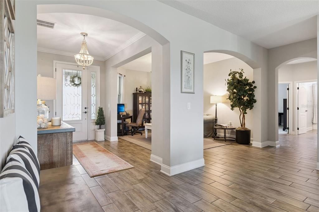 For Sale: $759,000 (4 beds, 3 baths, 2736 Square Feet)