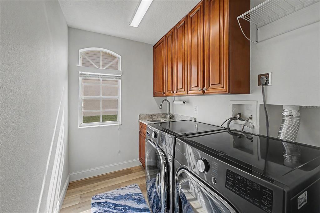 En Venta: $395,000 (3 camas, 2 baños, 1508 Pies cuadrados)