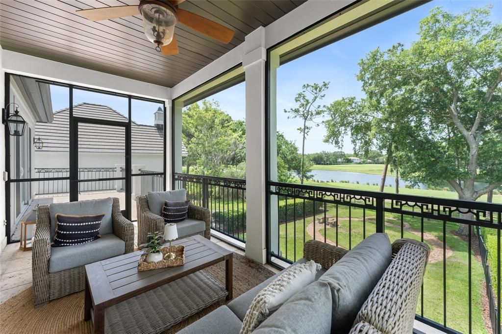 En Venta: $2,095,000 (5 camas, 4 baños, 3873 Pies cuadrados)