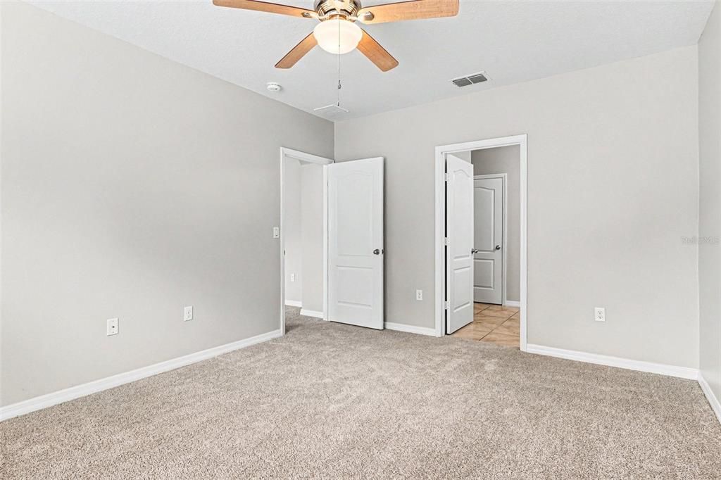 For Sale: $314,900 (4 beds, 2 baths, 1851 Square Feet)