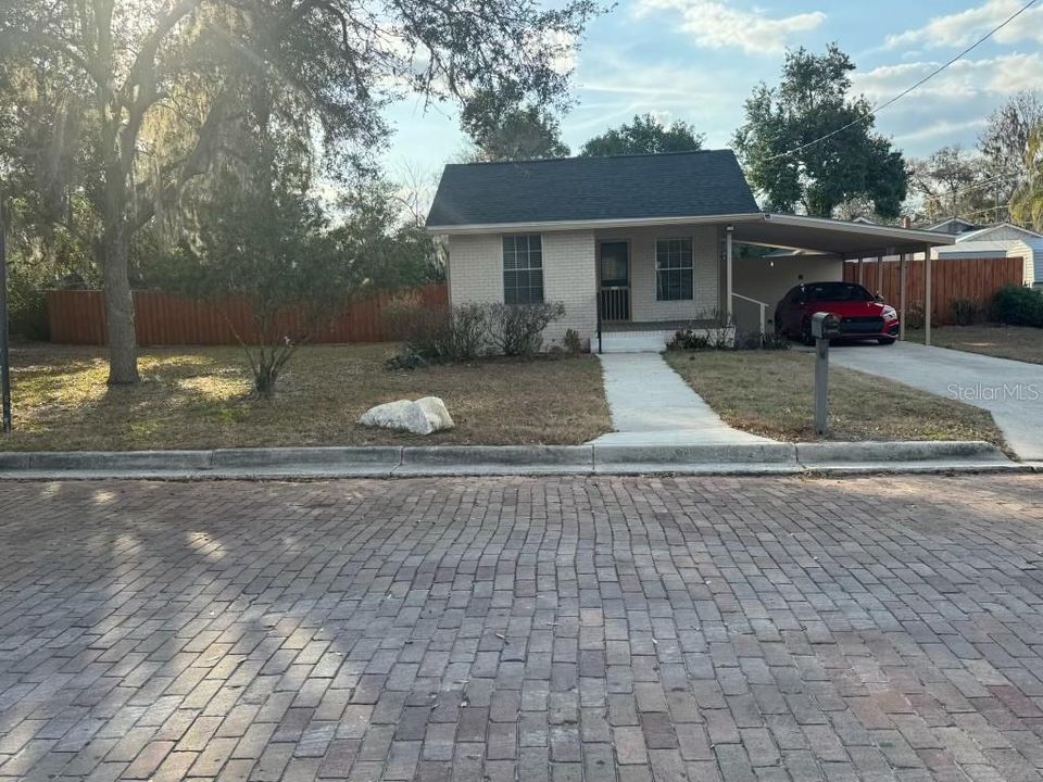 Vendido Recientemente: $210,000 (2 camas, 1 baños, 552 Pies cuadrados)