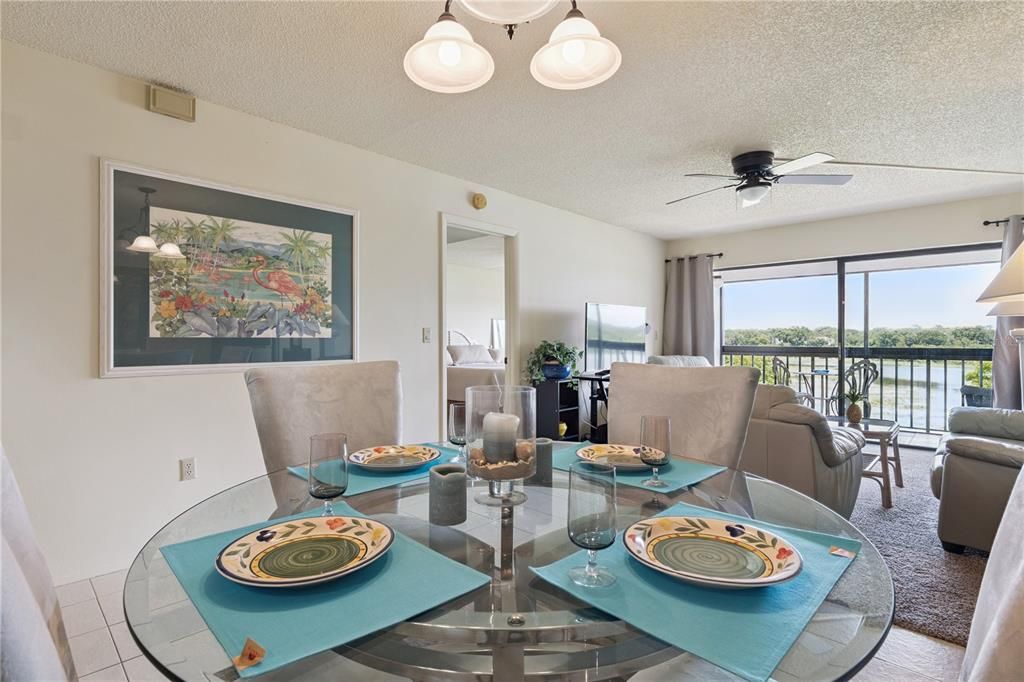 En Venta: $189,000 (2 camas, 2 baños, 1001 Pies cuadrados)