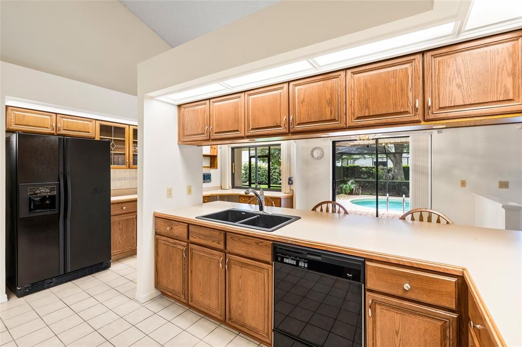 For Sale: $619,000 (4 beds, 3 baths, 3139 Square Feet)