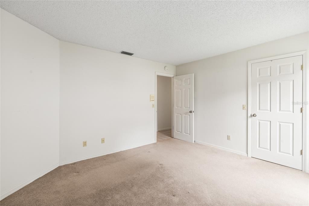For Sale: $619,000 (4 beds, 3 baths, 3139 Square Feet)
