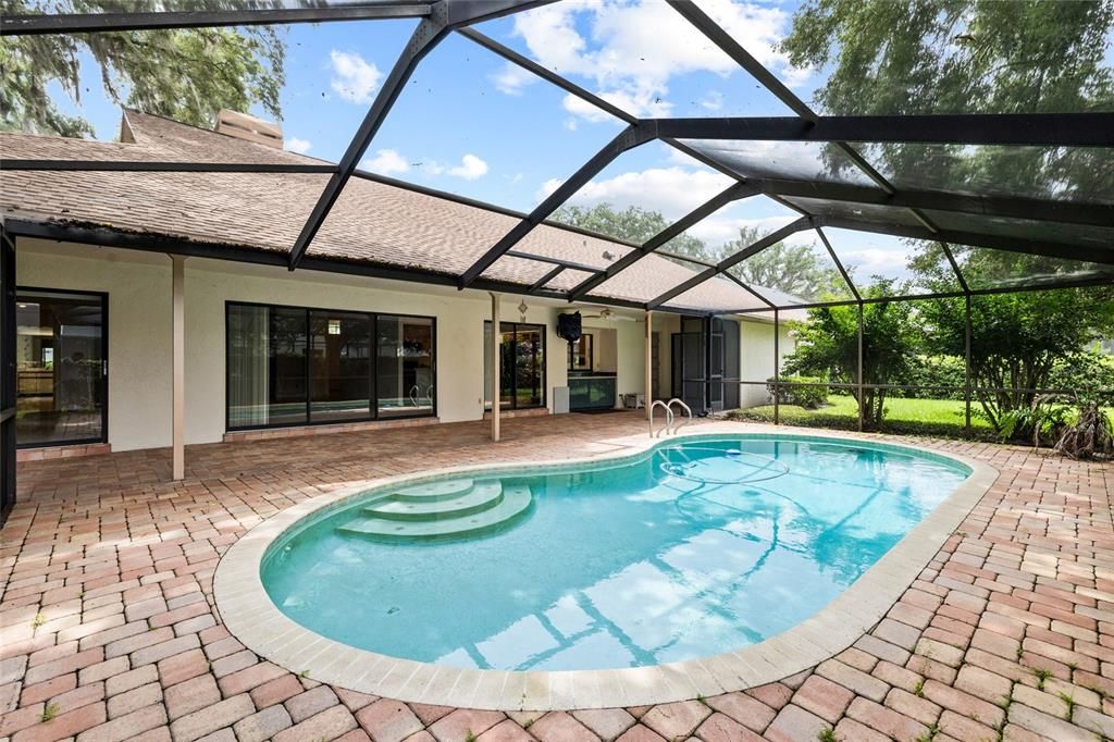 For Sale: $619,000 (4 beds, 3 baths, 3139 Square Feet)