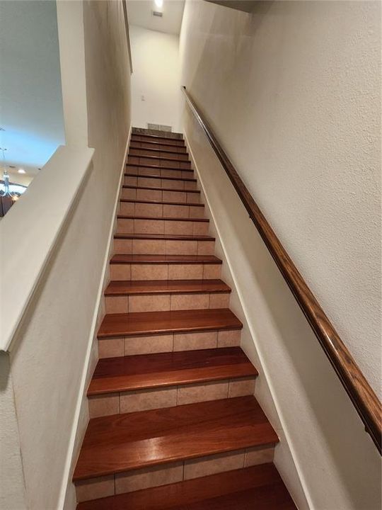 For Rent: $2,000 (2 beds, 2 baths, 1669 Square Feet)