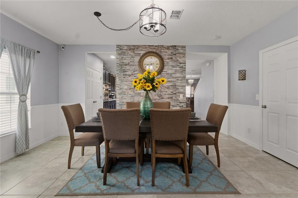 For Sale: $495,000 (5 beds, 3 baths, 3358 Square Feet)