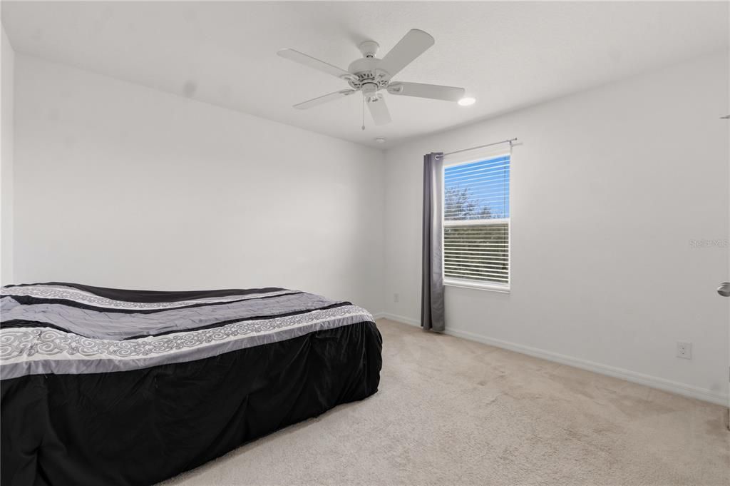 For Sale: $495,000 (5 beds, 3 baths, 3358 Square Feet)