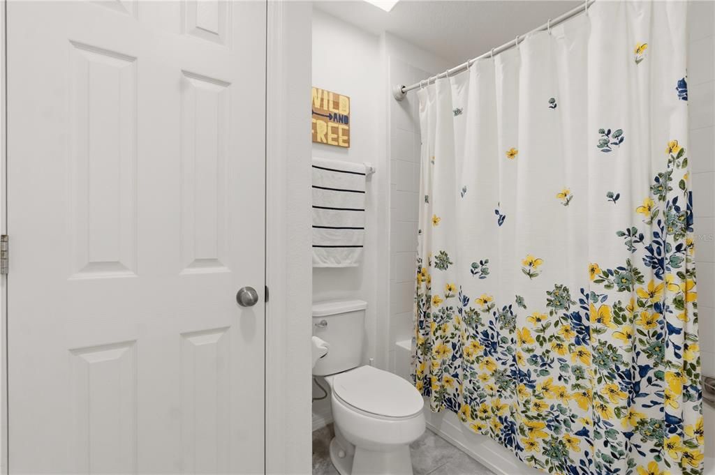 For Sale: $495,000 (5 beds, 3 baths, 3358 Square Feet)