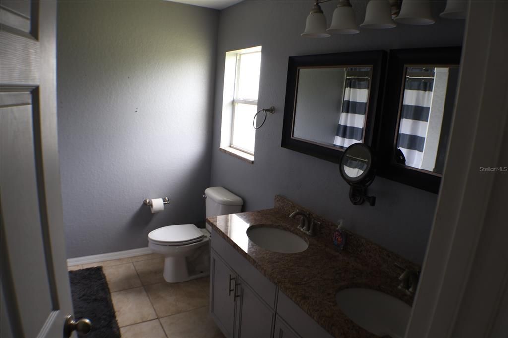 For Sale: $269,900 (3 beds, 2 baths, 1625 Square Feet)