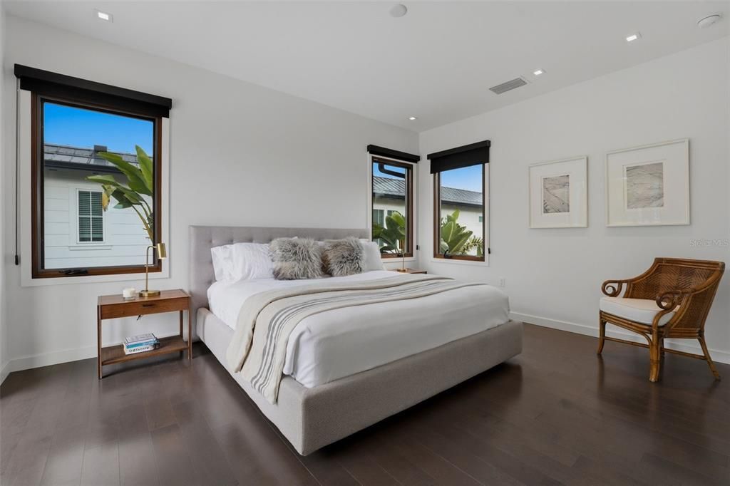 For Sale: $4,300,000 (4 beds, 4 baths, 3395 Square Feet)