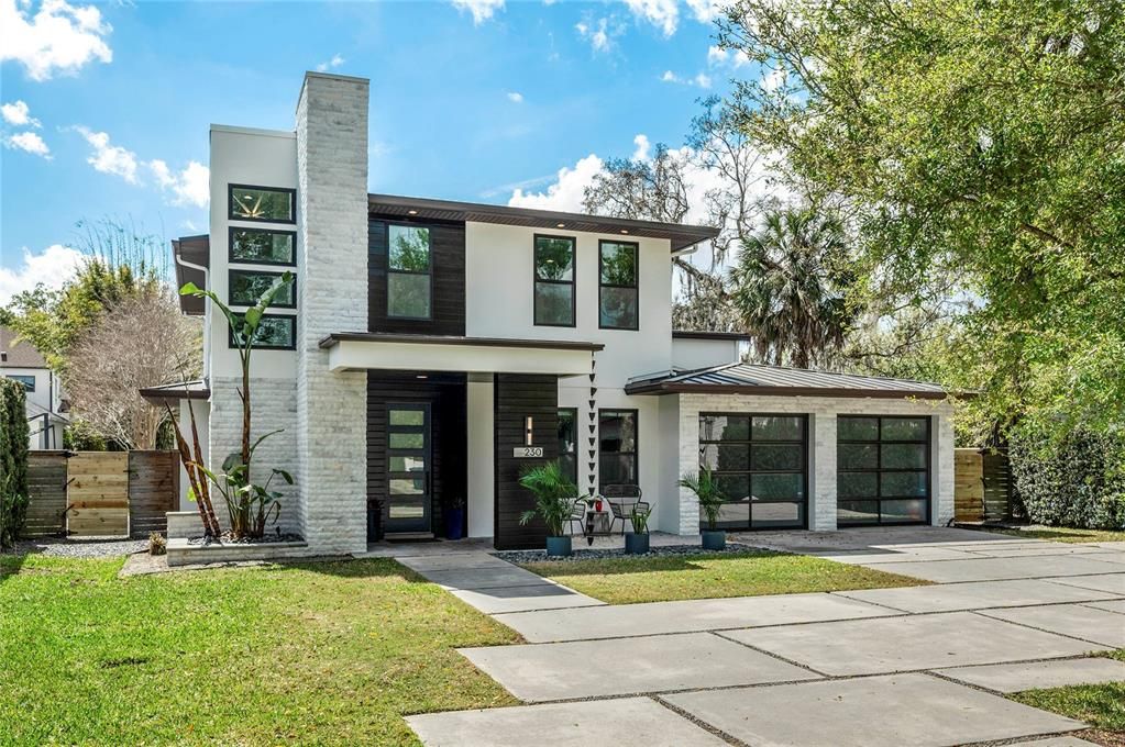 For Sale: $2,189,000 (5 beds, 4 baths, 3374 Square Feet)