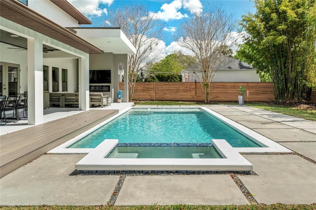 For Sale: $2,189,000 (5 beds, 4 baths, 3374 Square Feet)