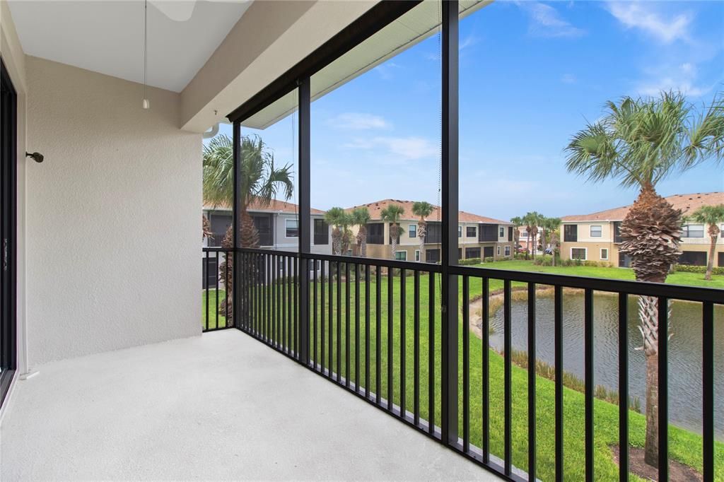 For Sale: $324,900 (2 beds, 2 baths, 1228 Square Feet)