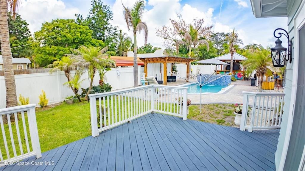 En Venta: $1,050,000 (4 camas, 2 baños, 2388 Pies cuadrados)