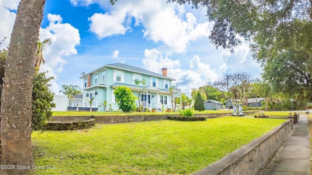 En Venta: $1,050,000 (4 camas, 2 baños, 2388 Pies cuadrados)