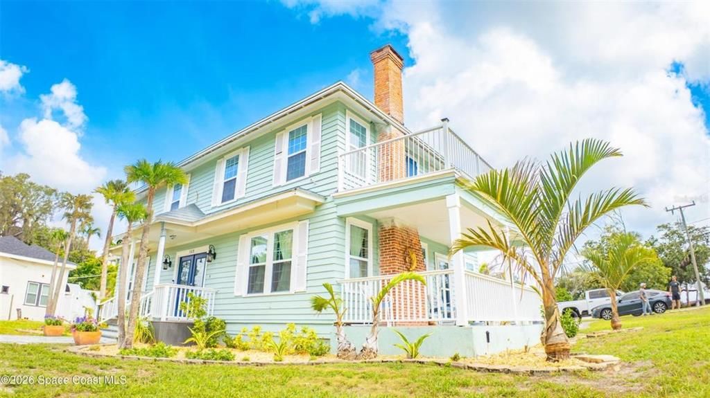 En Venta: $1,050,000 (4 camas, 2 baños, 2388 Pies cuadrados)