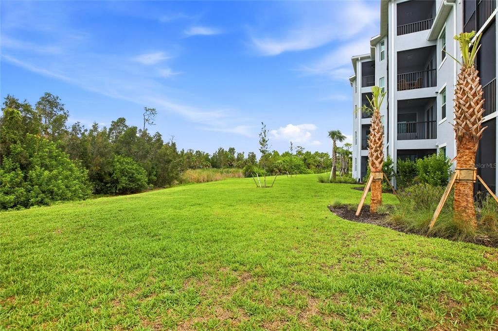 For Sale: $249,900 (2 beds, 2 baths, 1154 Square Feet)