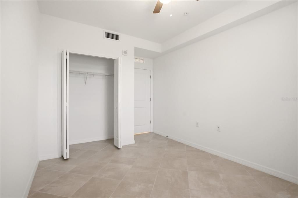 For Sale: $249,900 (2 beds, 2 baths, 1154 Square Feet)