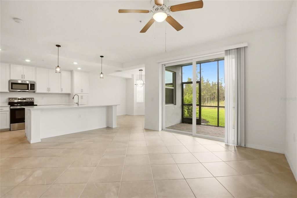 For Sale: $249,900 (2 beds, 2 baths, 1154 Square Feet)
