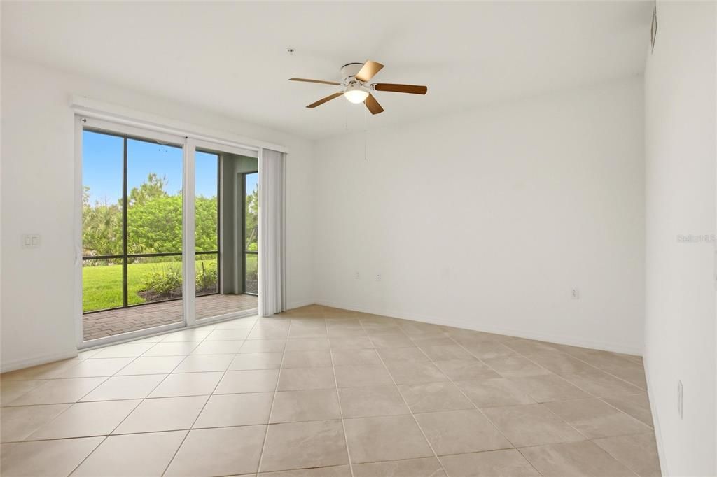 For Sale: $249,900 (2 beds, 2 baths, 1154 Square Feet)