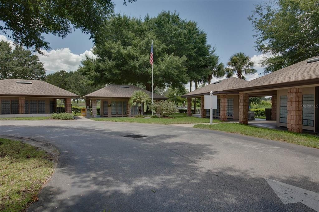 For Sale: $359,000 (3 beds, 2 baths, 2333 Square Feet)
