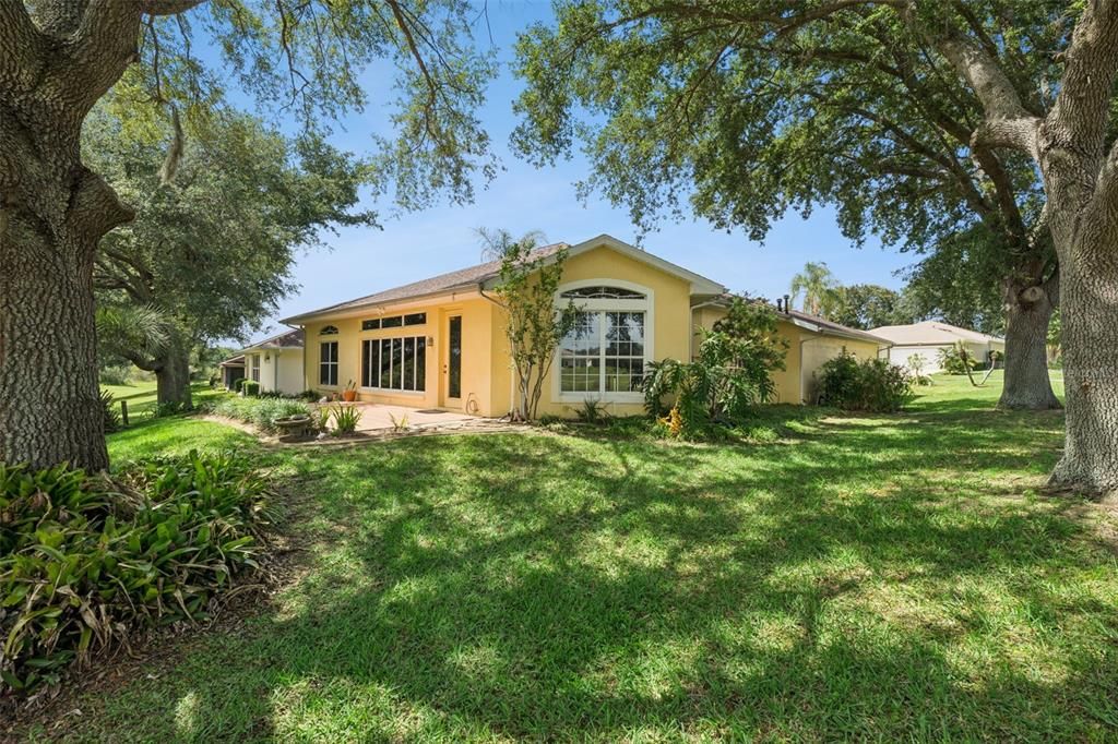 For Sale: $359,000 (3 beds, 2 baths, 2333 Square Feet)