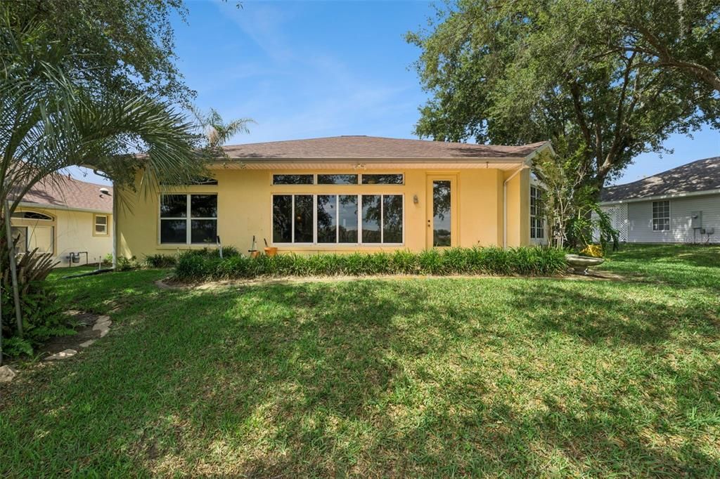 For Sale: $359,000 (3 beds, 2 baths, 2333 Square Feet)
