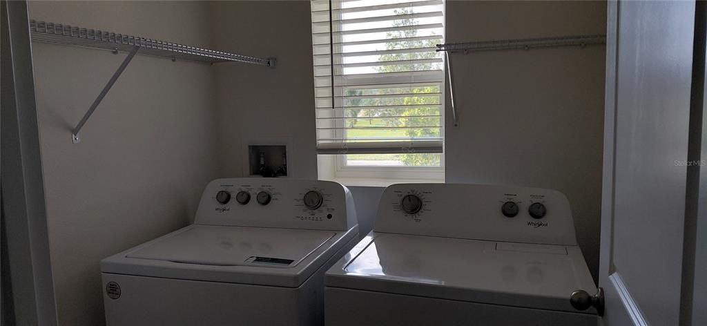 En Renta: $2,450 (3 camas, 2 baños, 1560 Pies cuadrados)