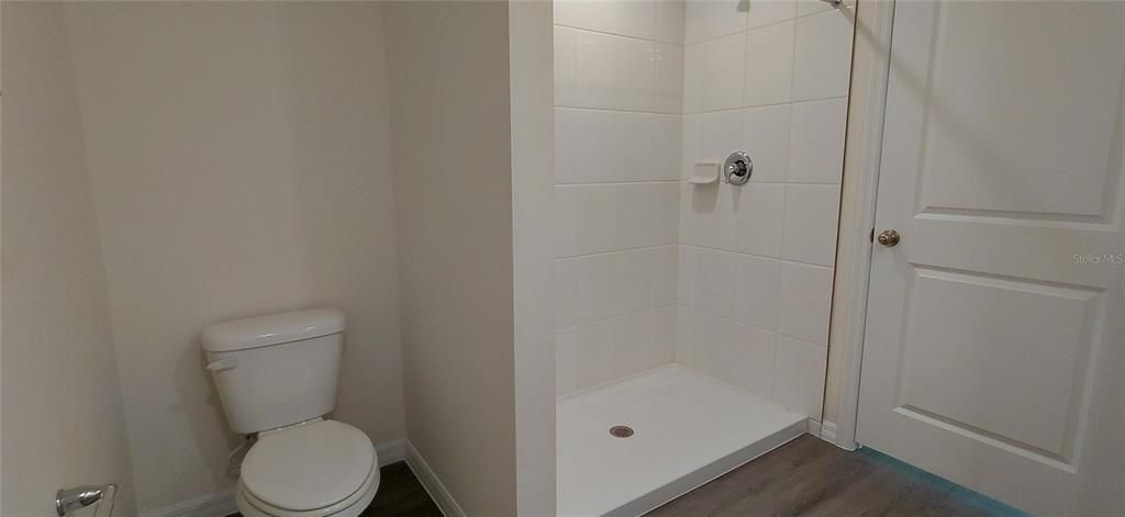 En Renta: $2,450 (3 camas, 2 baños, 1560 Pies cuadrados)