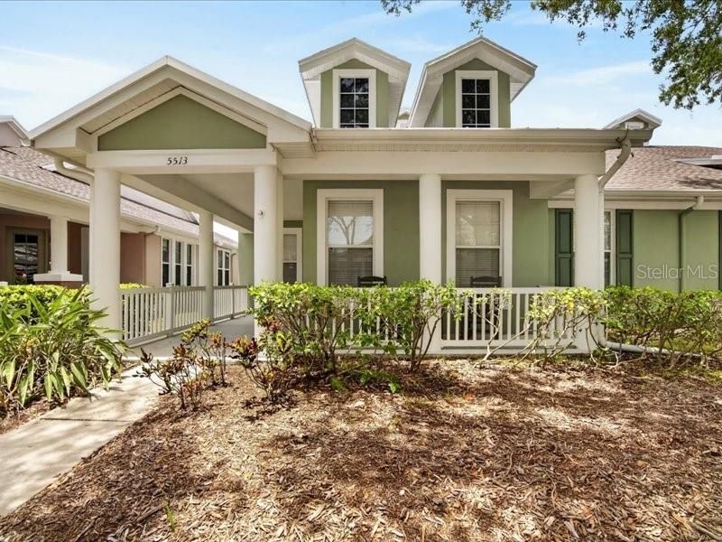 En Venta: $365,000 (3 camas, 2 baños, 1960 Pies cuadrados)