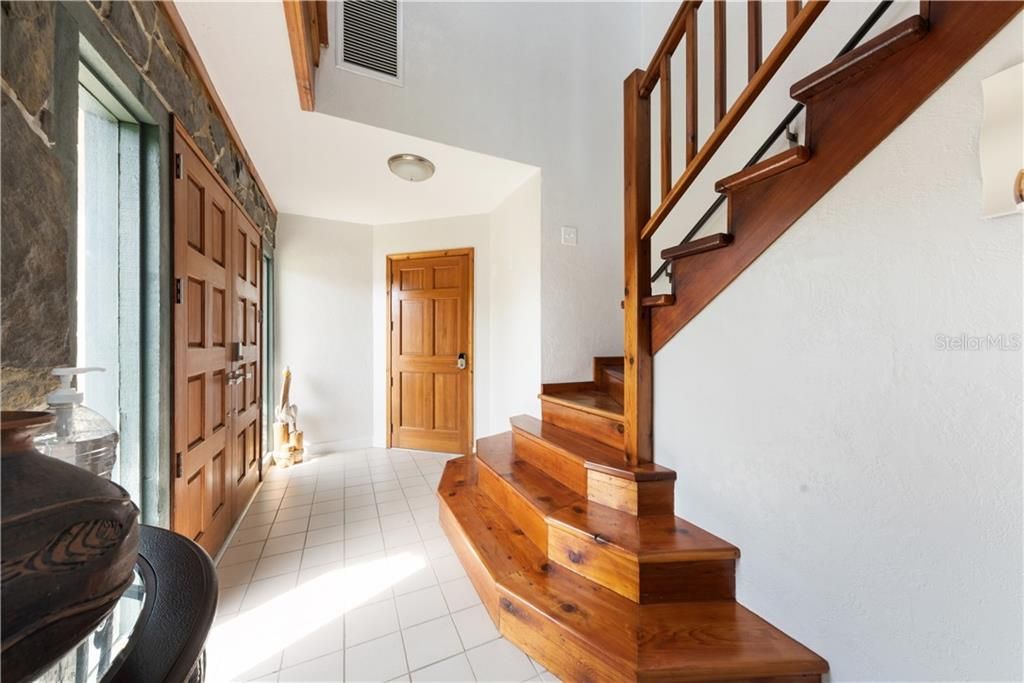 В аренду: $4,350 (4 спален, 2 ванн, 2374 Квадратных фут)