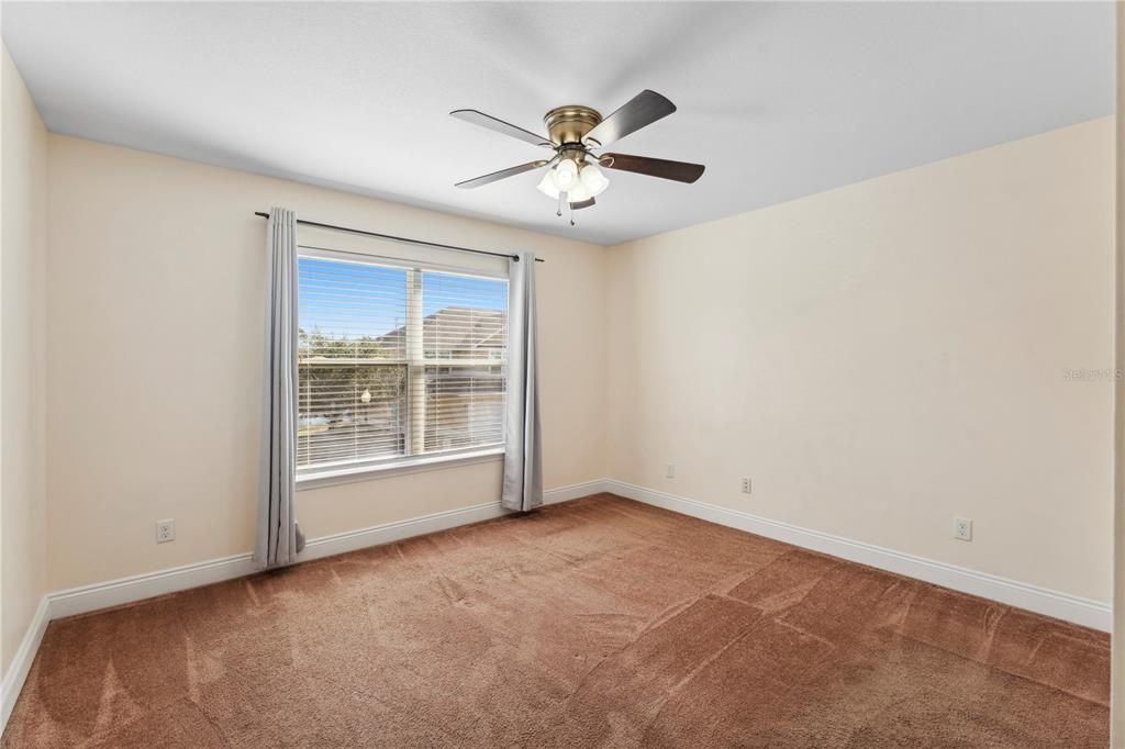 For Rent: $2,100 (3 beds, 2 baths, 1578 Square Feet)