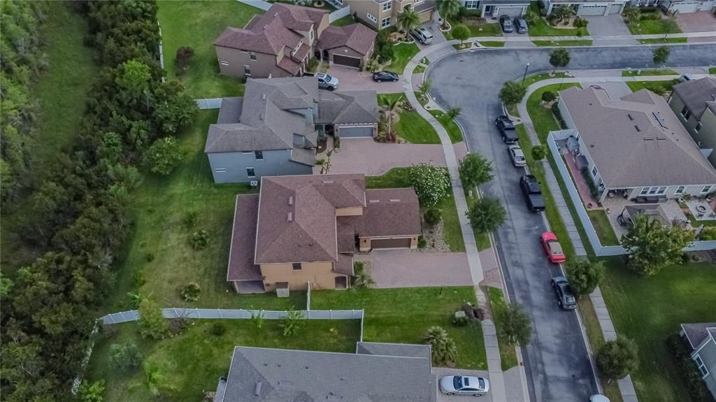 For Sale: $615,000 (4 beds, 3 baths, 2490 Square Feet)