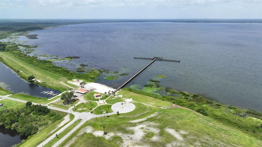 En Venta: $14,000 (0.50 acres)