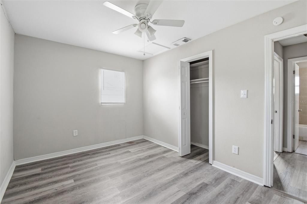 En Venta: $309,999 (3 camas, 1 baños, 1056 Pies cuadrados)