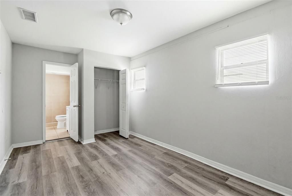 En Venta: $309,999 (3 camas, 1 baños, 1056 Pies cuadrados)