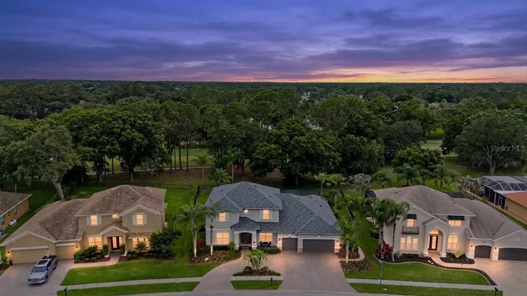 For Sale: $1,275,000 (5 beds, 3 baths, 3672 Square Feet)