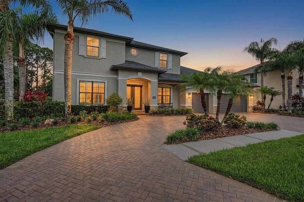 For Sale: $1,275,000 (5 beds, 3 baths, 3672 Square Feet)