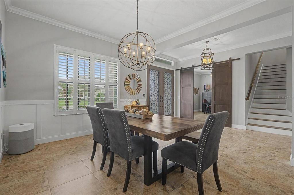 For Sale: $1,275,000 (5 beds, 3 baths, 3672 Square Feet)