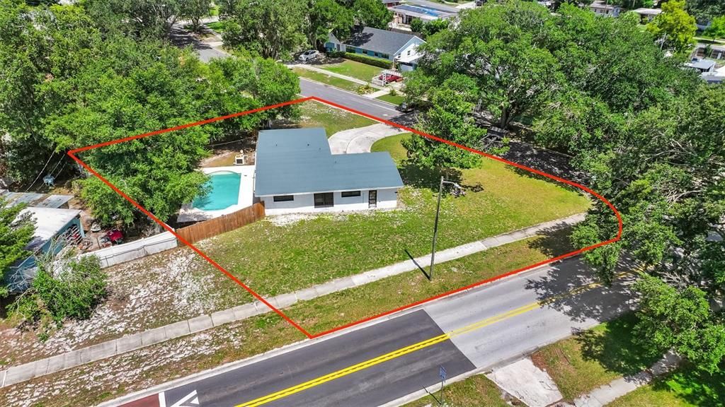 Active With Contract: $275,000 (3 beds, 1 baths, 1138 Square Feet)