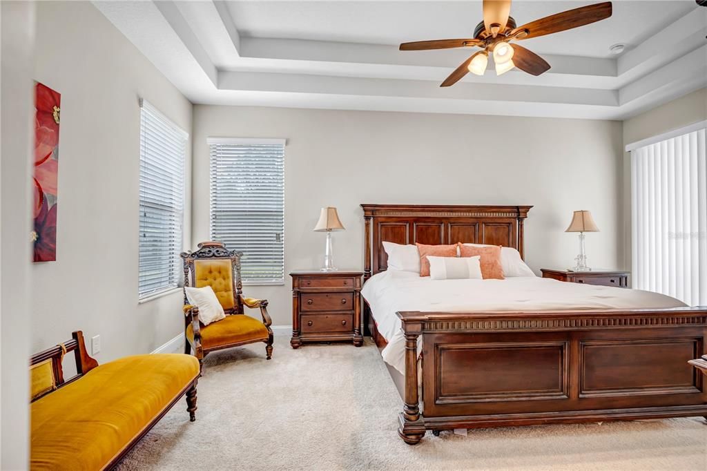 For Sale: $500,000 (4 beds, 3 baths, 2475 Square Feet)