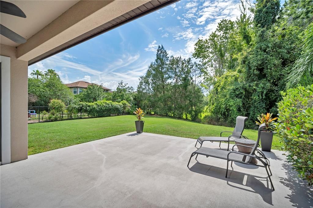 For Sale: $500,000 (4 beds, 3 baths, 2475 Square Feet)